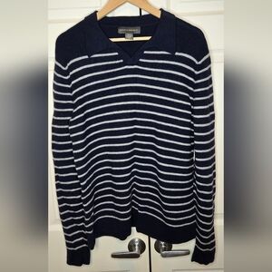 Banana Republic Men's V-Neck Sweater in Navy and White Stripes